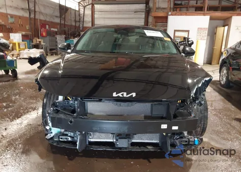 2025 Kia K4 Ex from USA, damaged, VIN 3KPFU4DEXSE123228